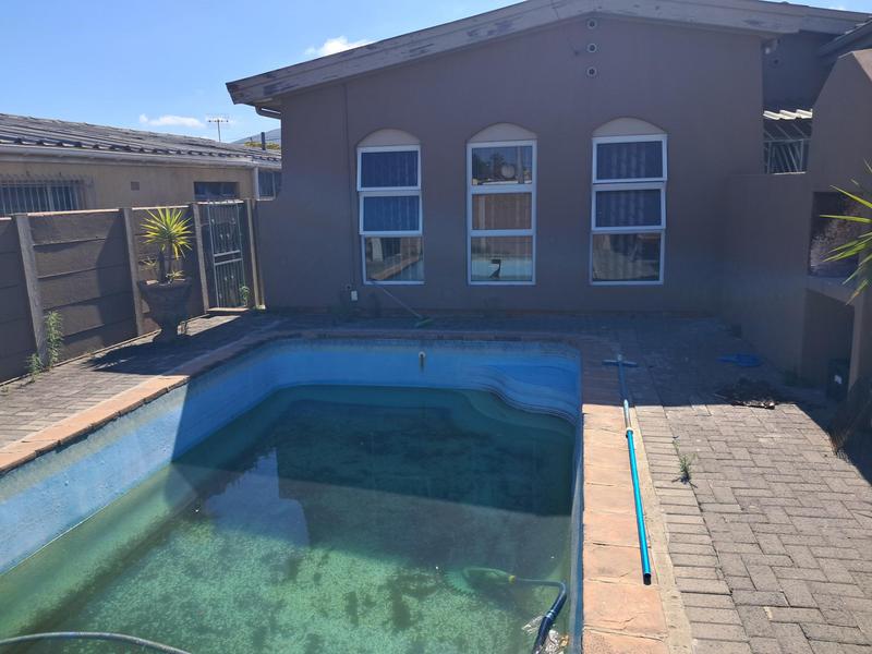 4 Bedroom Property for Sale in Vasco Estate Western Cape